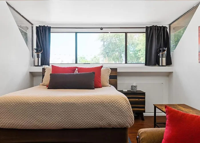 Nightlife & Shop Old Town - Unit Scottsdale